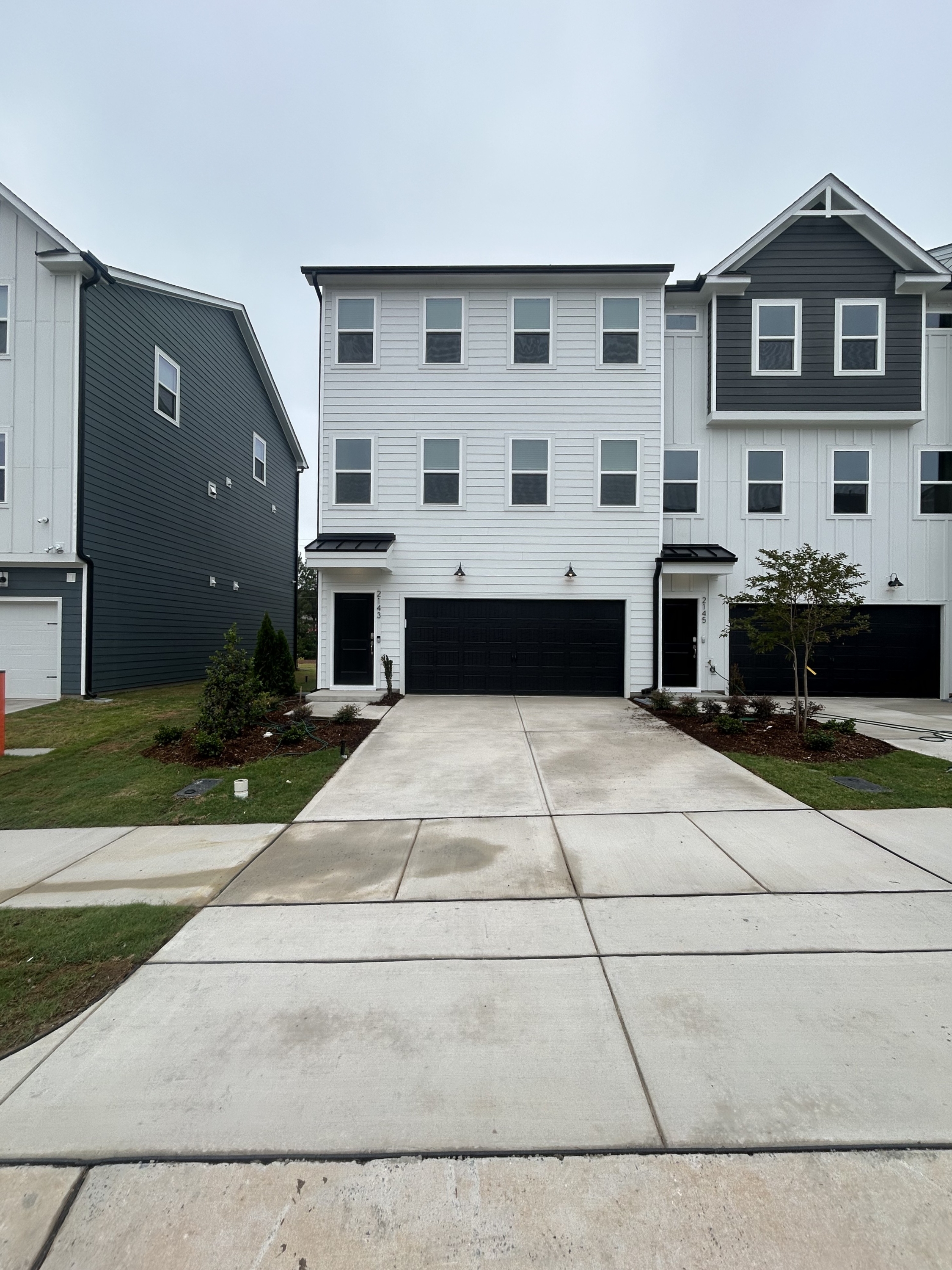2143 Grouse Ski Circle - 1