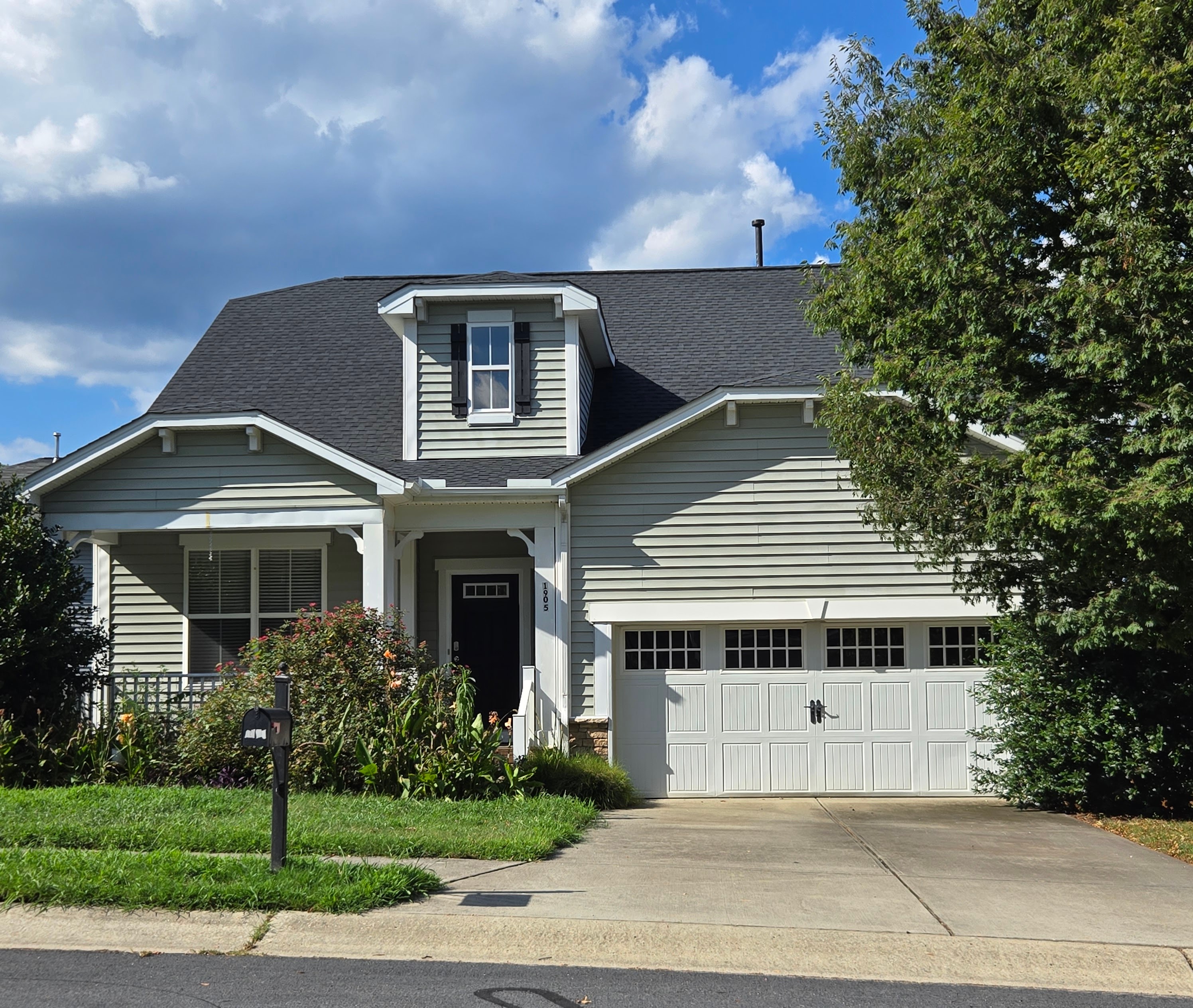 1905 Pear Tree Lane