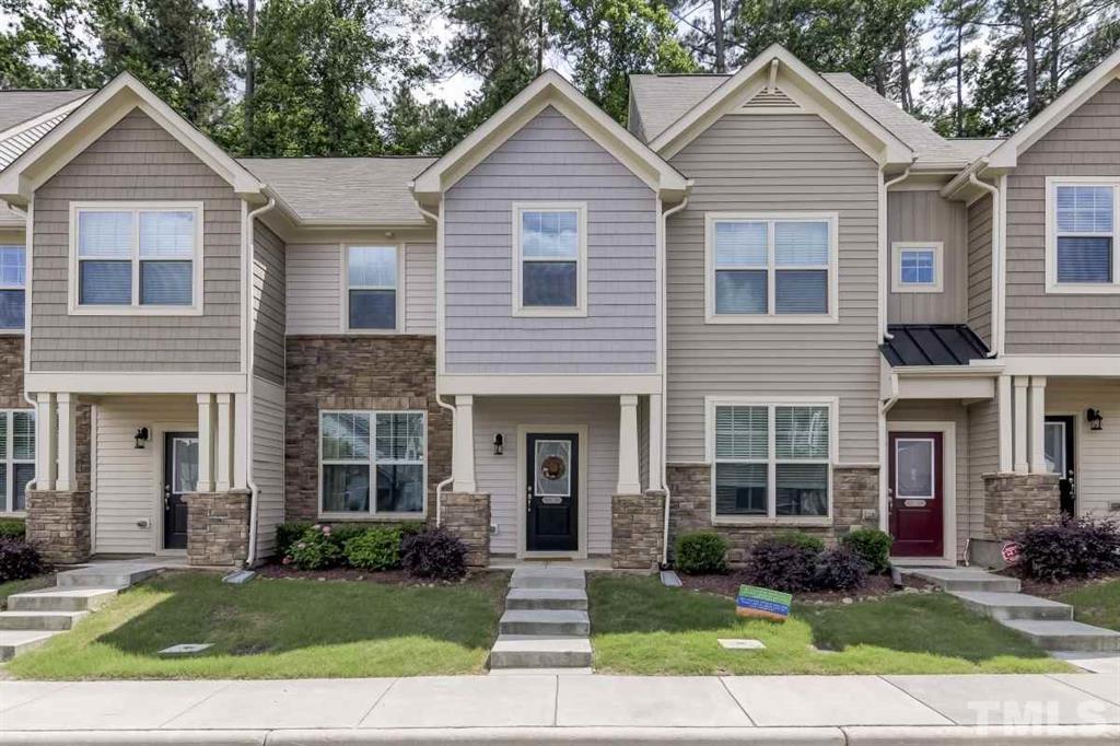 68 Pocono Dr - 1