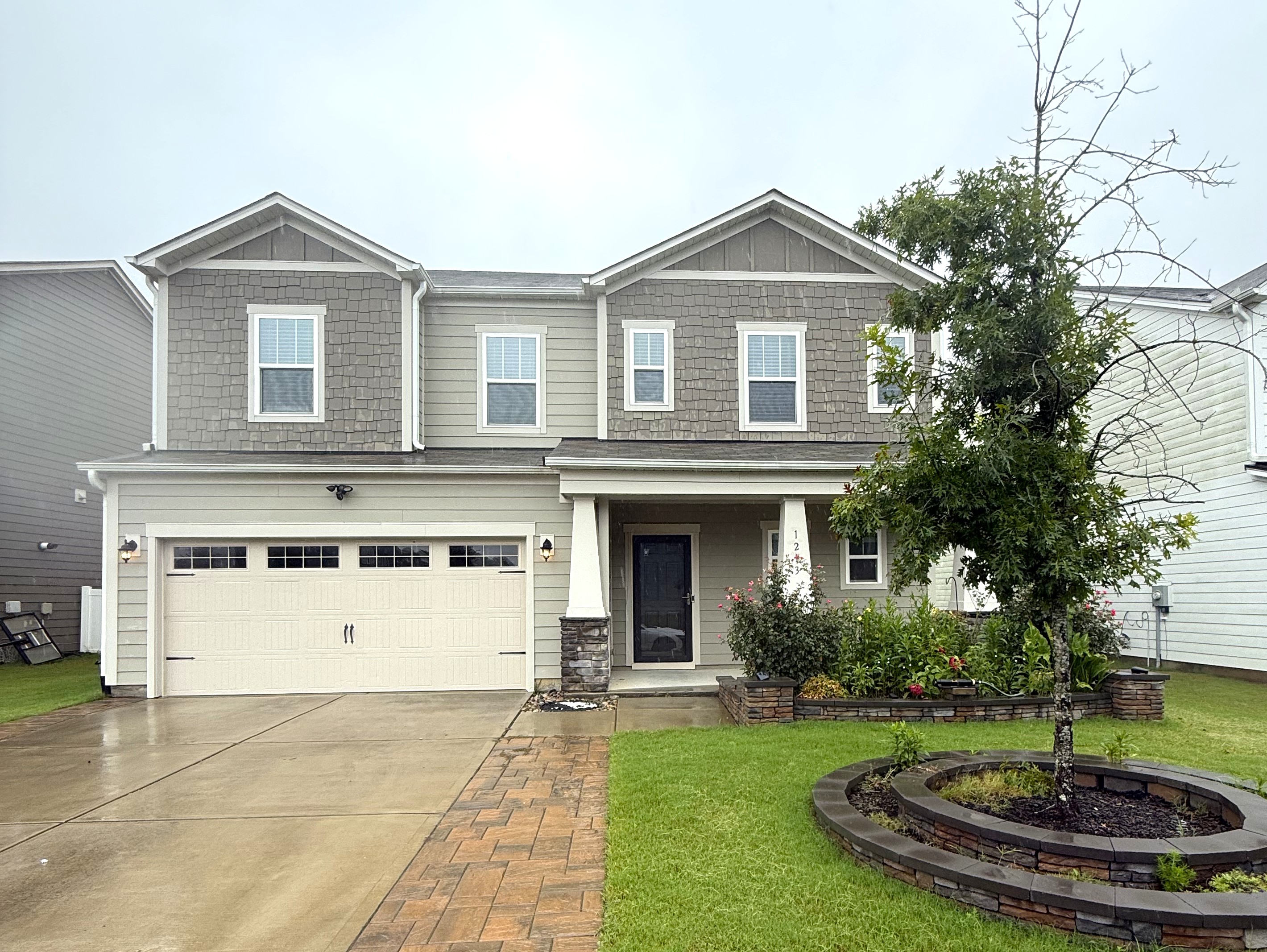 1213 Butterfly Pl