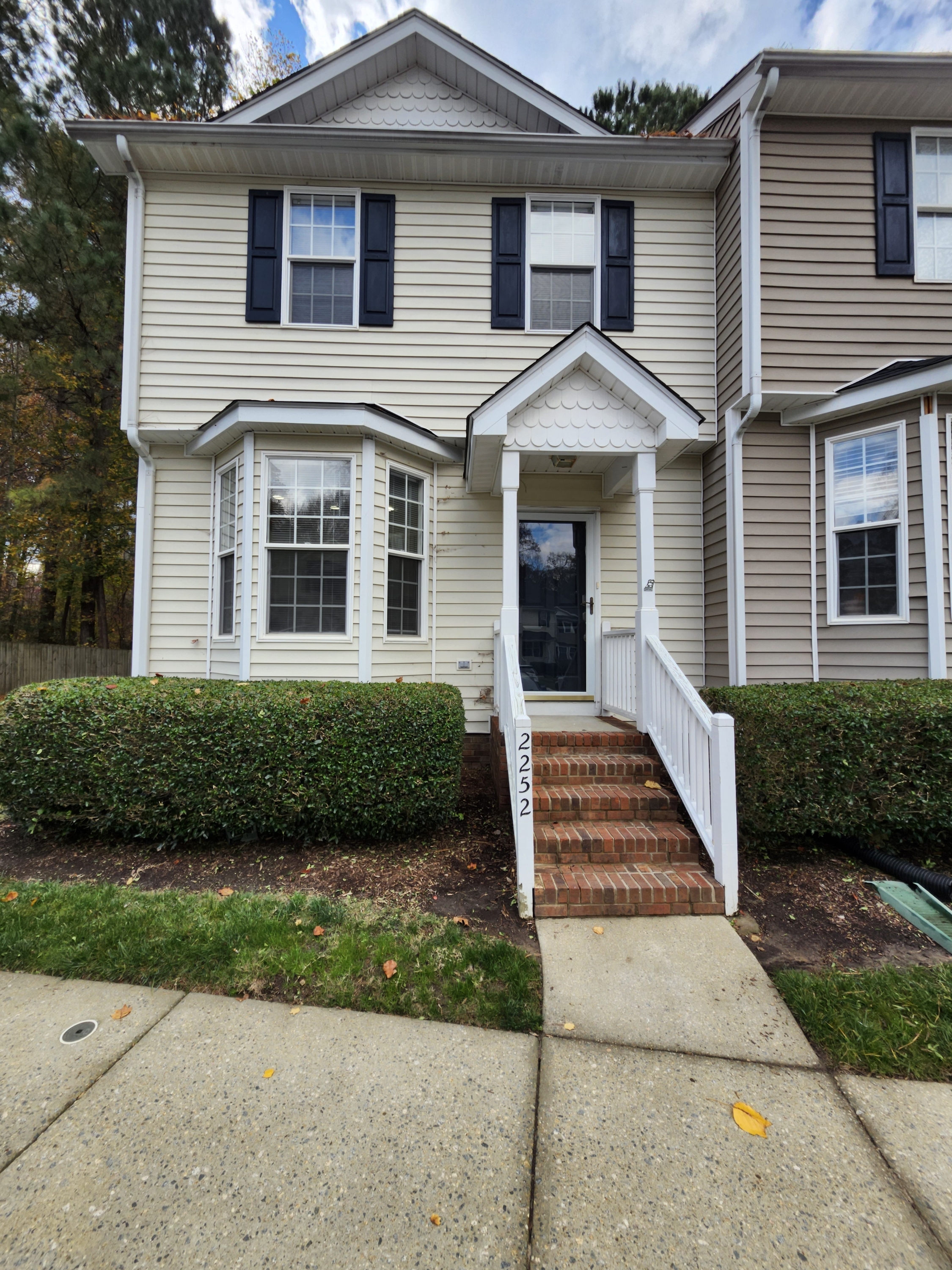 2252 Trailwood Valley Cir - 1