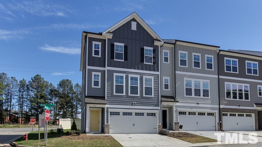 1439 Salem Creek Dr