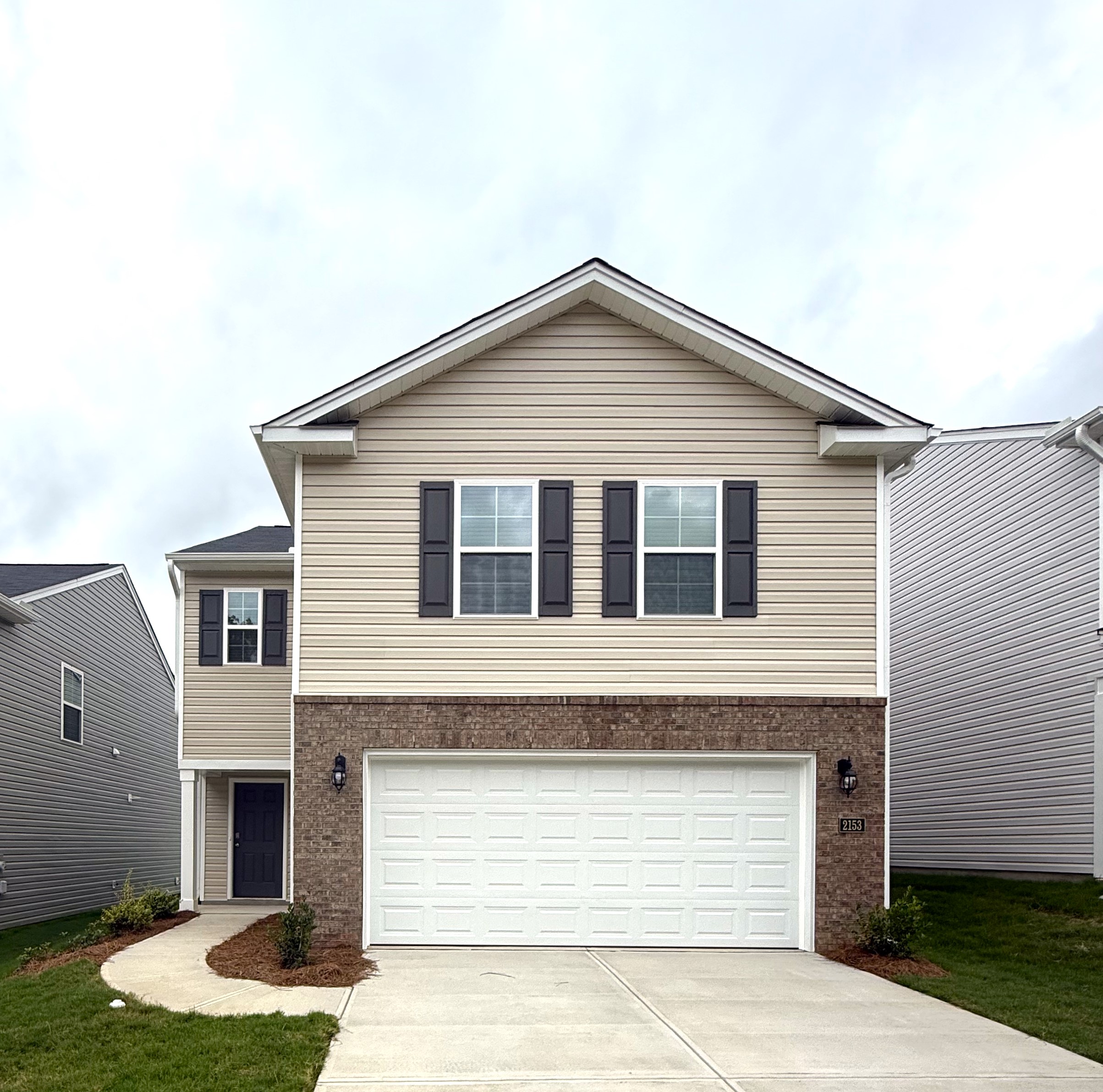 2153 Monk Dr